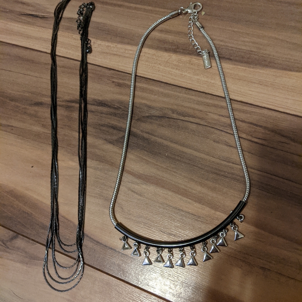 2 metal necklaces